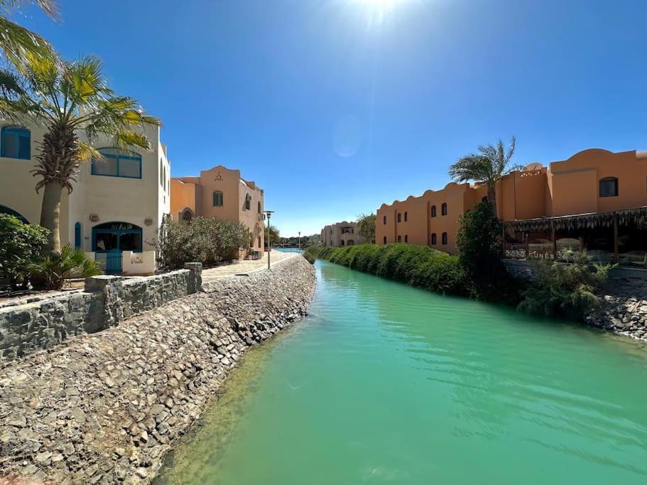 Апартаменти & Unique 1 Bedroom Apt/ In Downtown @elgouna Хургада